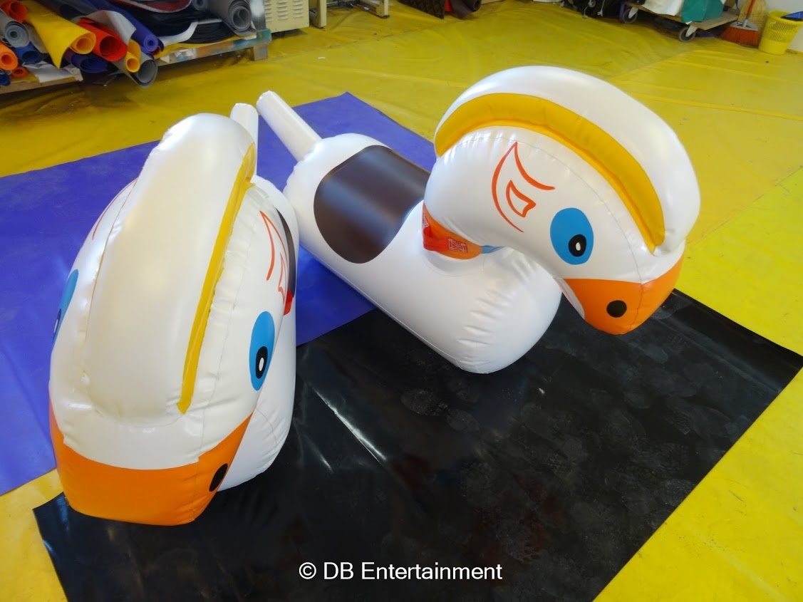 Inflatable Grand National Horse Race - Inflatable Funfair & Exhibition ...