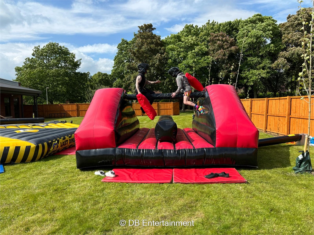 Pillow Bash - Inflatable Funfair & Exhibition Game Hire UK in Sheffield ...