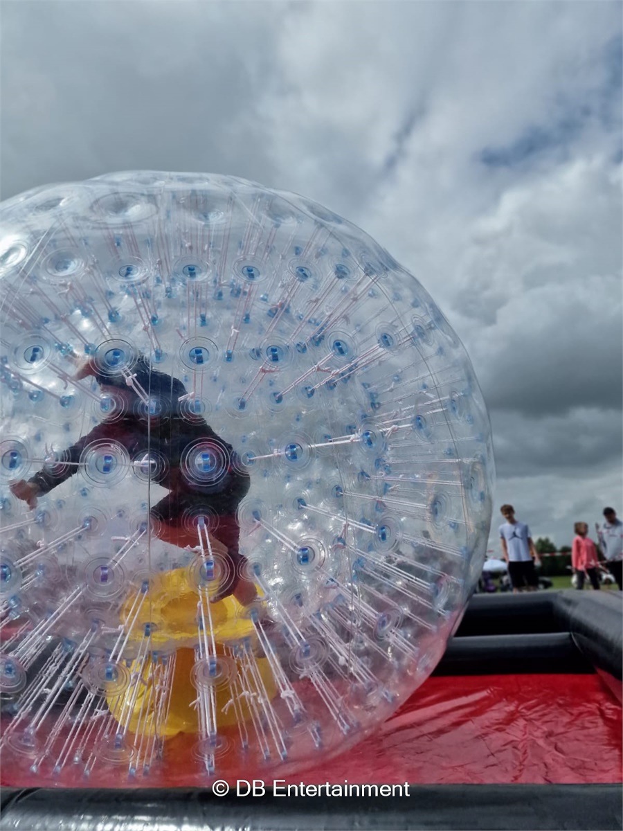 Zorbs with Kris Cross Track - Inflatable Funfair & Exhibition Game Hire ...